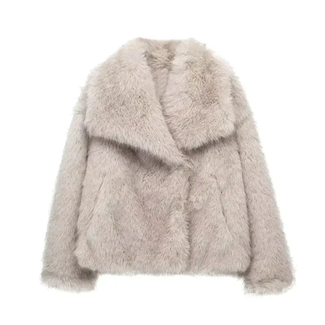 Bruna™ | Faux Fur Kappa